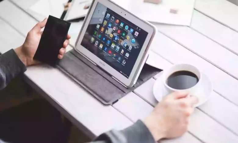 أفضل مواقع تنزيل تطبيقات الايفون/الأندرويد المهكرة 2023