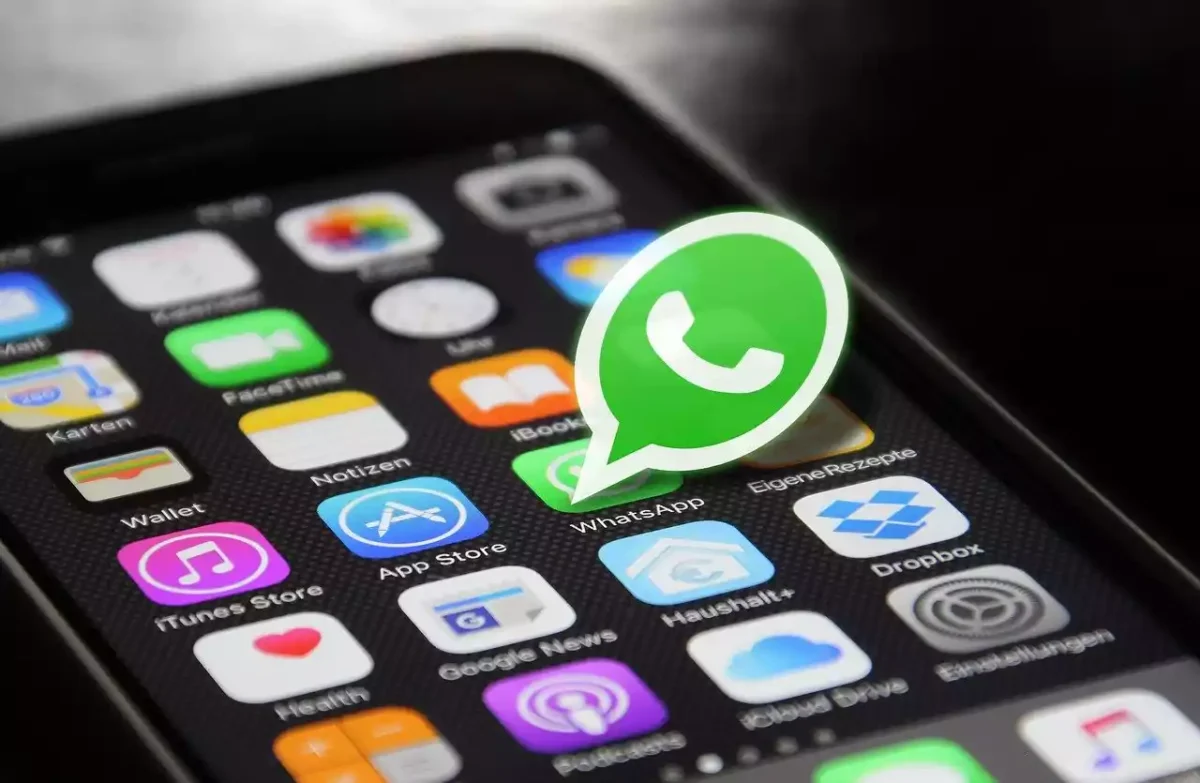 أفضل 20 ميزة جديدة حصل عليها واتساب في عام 2022