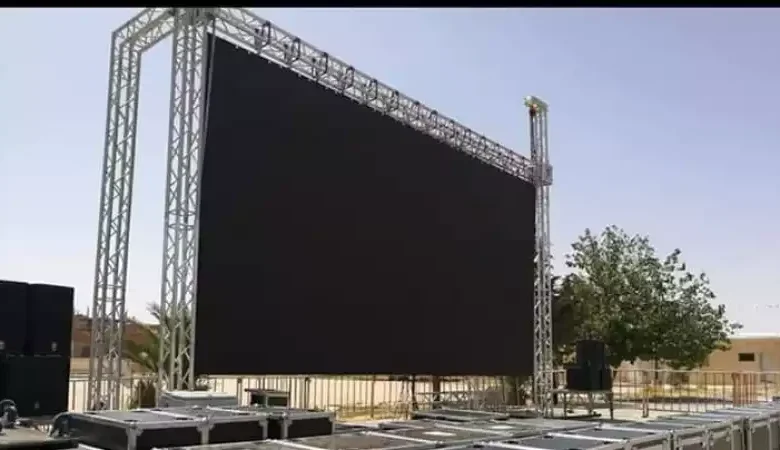 تأجير شاشات عرض اعلانات بالرياض