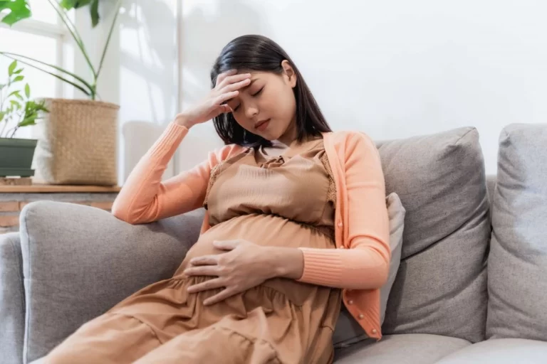 التعامل مع البواسير أثناء الحمل