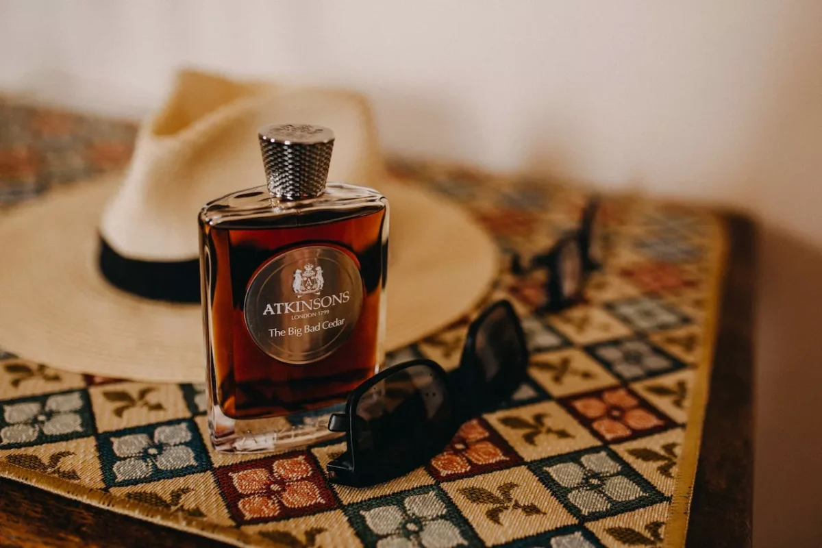 ما هي طرق اختيار العطر المناسب؟