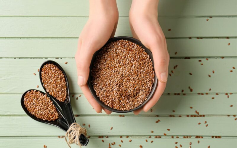 بذور الكتان Flax seeds للتنحيف وأهم 5 فوائد لاستخدامها