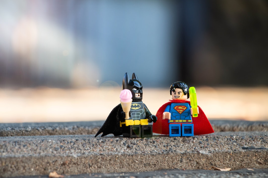 Lego Batman: نبض جديد يعيد أمجاد ألعاب المكعبات